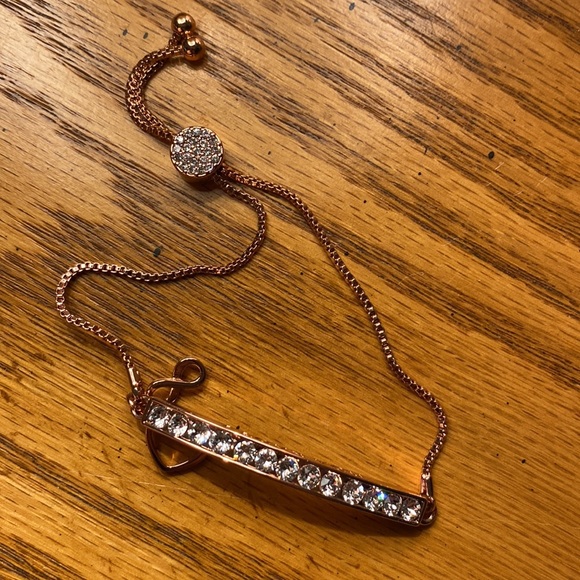 Swarovski Crystal Rose gold bracelet - Picture 1 of 5